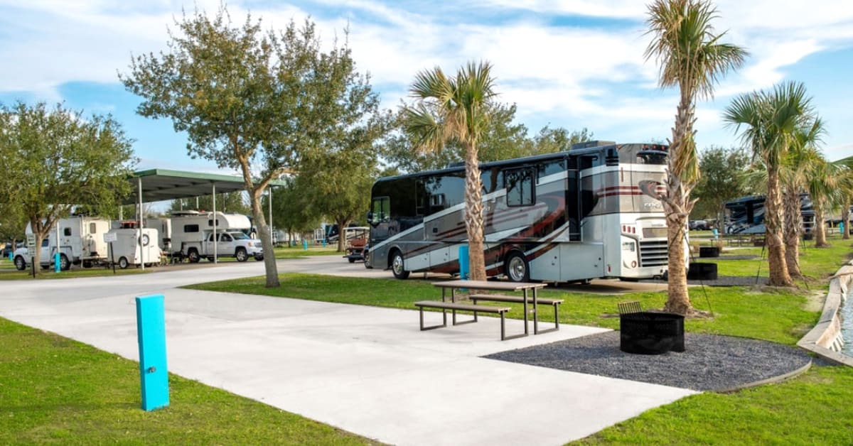 New Camp Margaritaville RV Resort Opens In Henderson, LA - Men's Journal