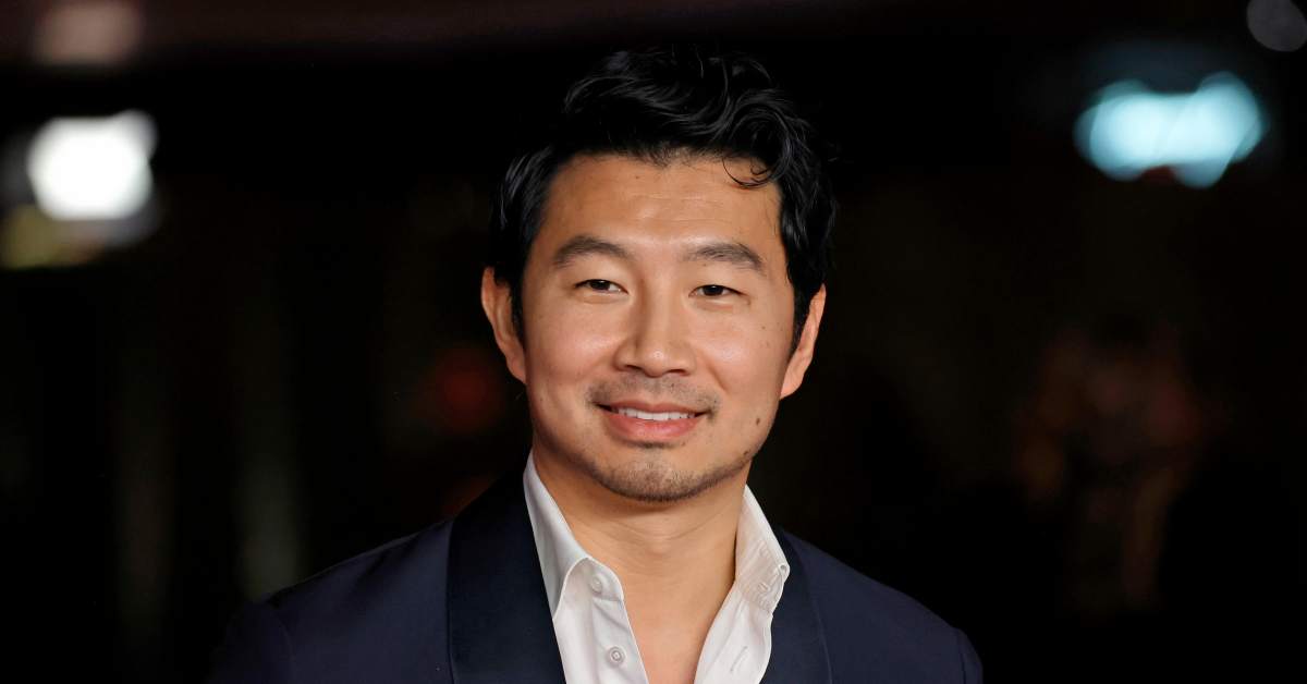 Simu Liu Had a Major Injury While Dancing With Ryan Gosling at the ...