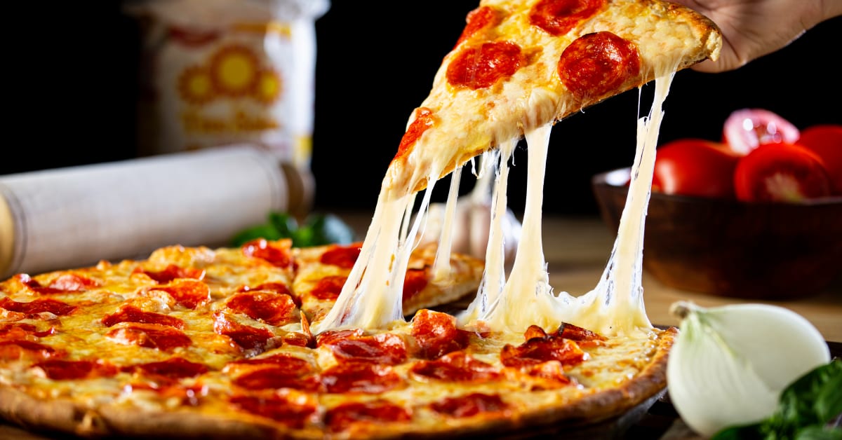 Italian Researchers Find Possible Health Benefits to Eating Pizza - Men ...