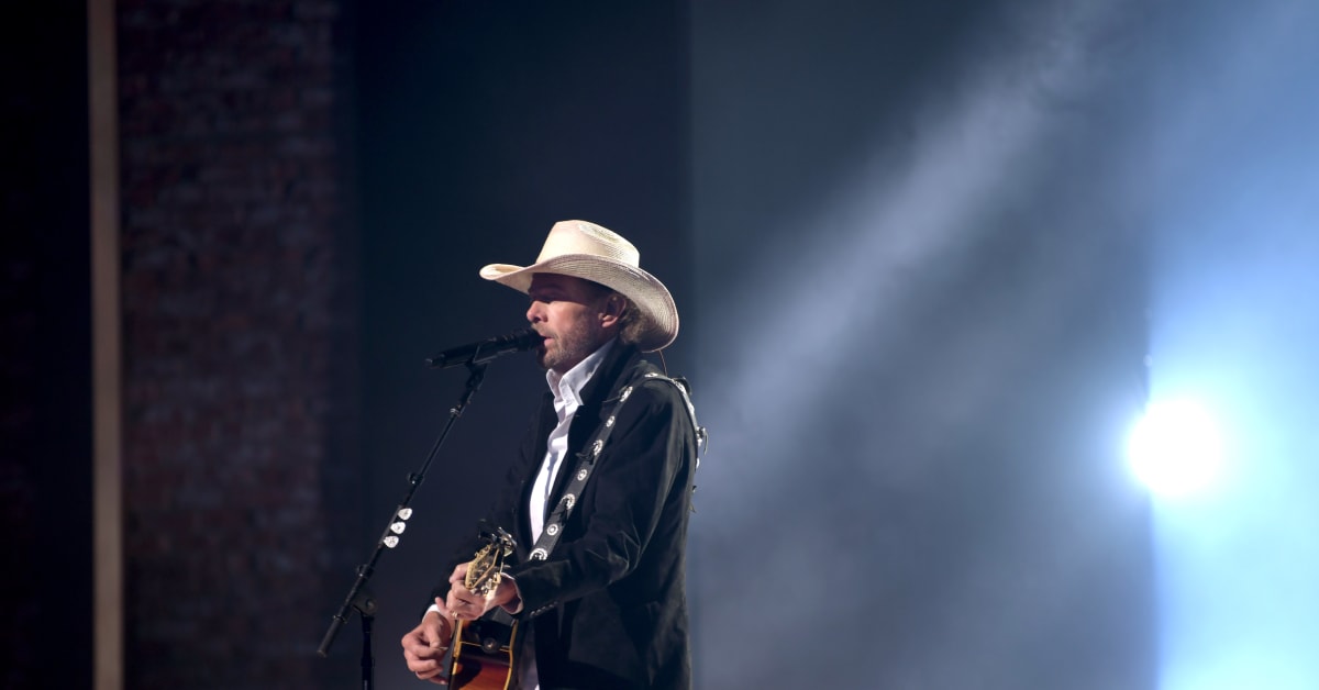 Toby Keith Gives Update on 'Roller Coaster' Stomach Cancer Battle - Men's Journal