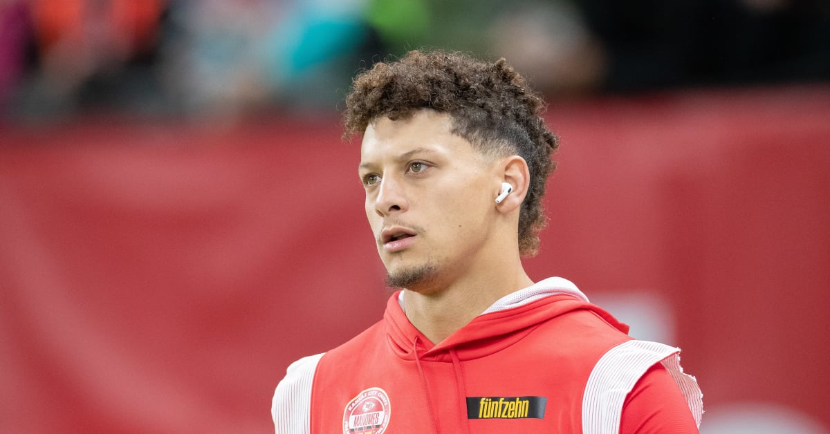 Patrick Mahomes Shares Stinky Secret About Lucky Game Underwear - Men's ...