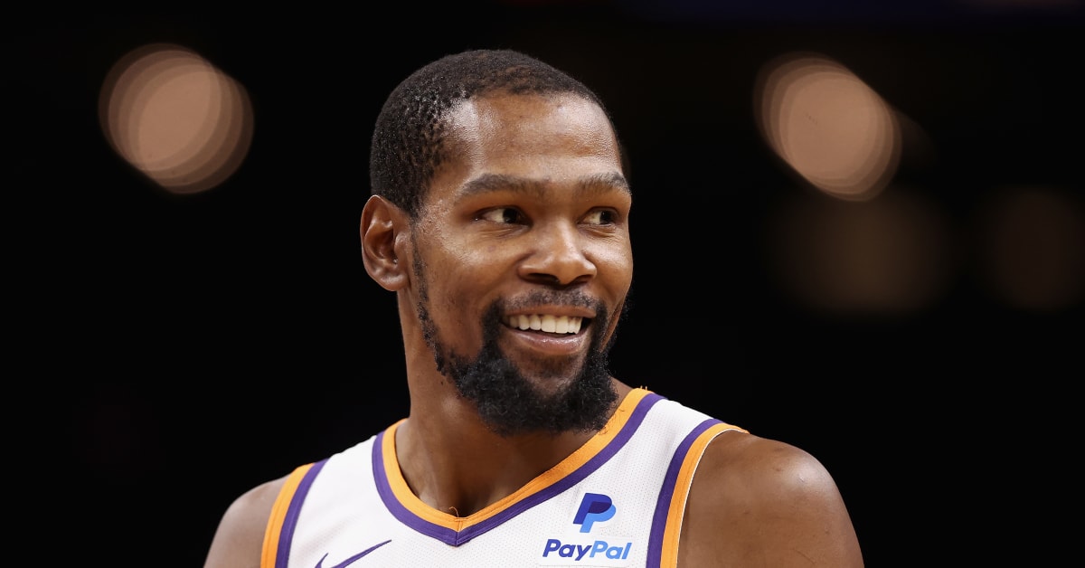 Kevin Durant Dragged by Adidas in Since-Deleted Tweet - Men's Journal