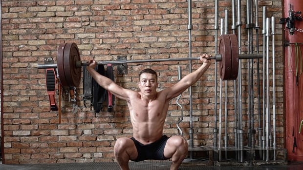 15 Best CrossFit Workouts At Home - Men's Journal