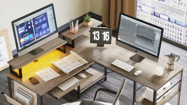 9 Best Desks for Work at Home 2022 (Home Office Desks) 