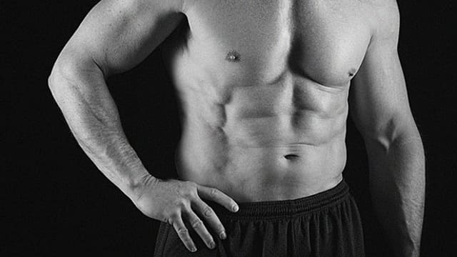 Having a six-pack look actually improves your health