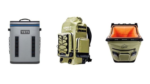 Camino 20 Carryall…(2) beach towels, (2) 18 water bottles in the pockets,  sidekick on one side and an 18 water bottles sling on the other. :  r/YetiCoolers