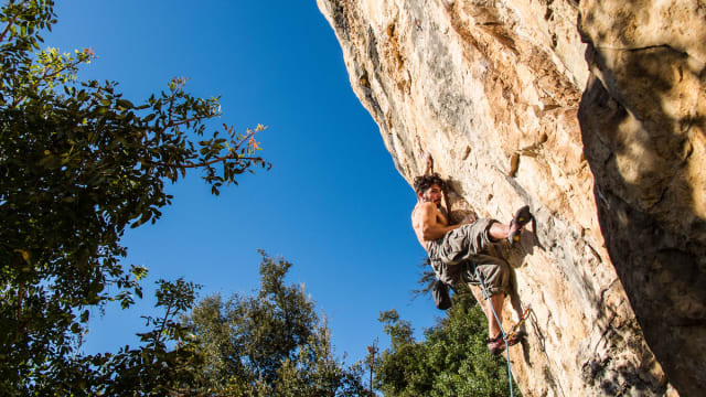 Climbing Gear 101: An Explanation Of Belay Devices - Men's Journal