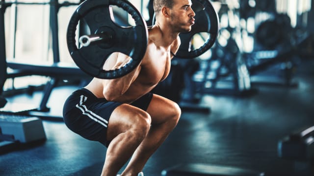 Simba Squat: How to Make a Squat Harder—With Less Weight - Men's