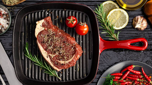 11 Indoor Grills That Let You Enjoy a Perfectly Seared Steak Year