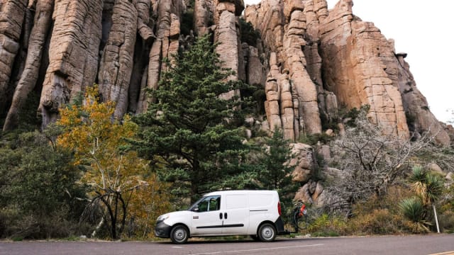 Jaguars' Gardner Minshew is spending his offseason traveling across the  country in an RV 