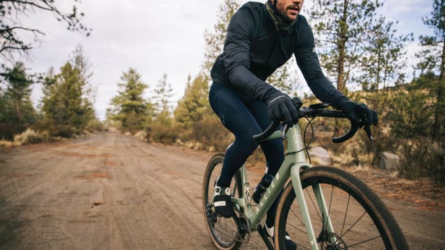 This Winter Cycling Bib Is Perfect For Cold Rides and Year-Round