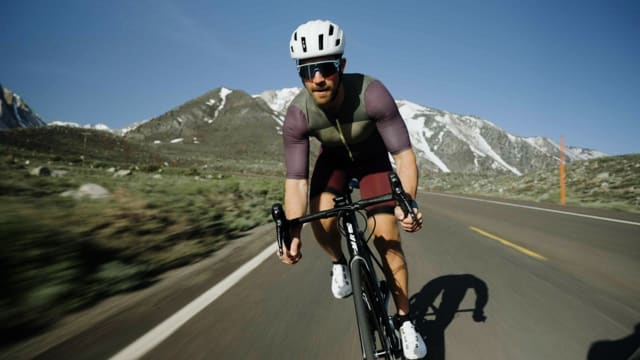 Stylish Men's Cycling Gear That Doesn't Look Like Cycling Gear