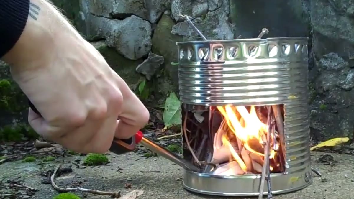 Simple Tin Can Stove – Mother Earth News