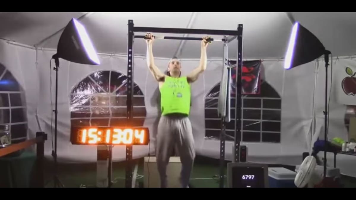 Pull-Up and Push-Up World Record Holders Faced Off in a Workout
