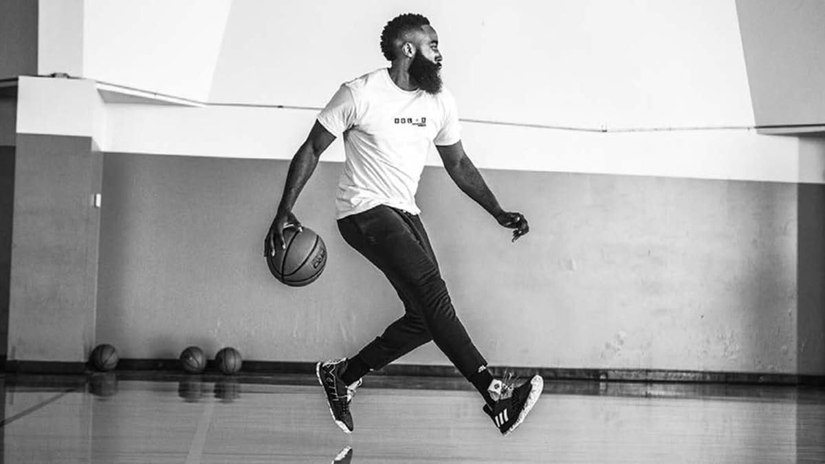 Which basketball players wear adidas Harden Vol. 4