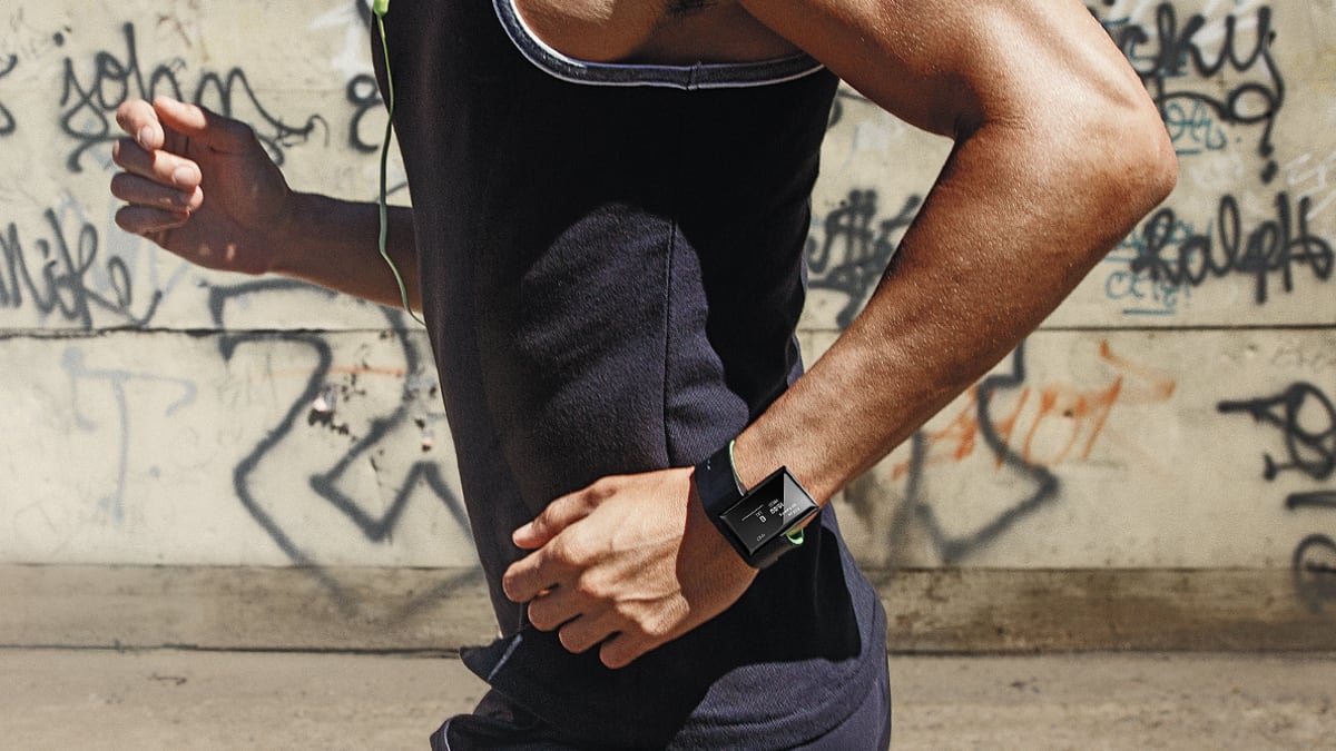 No, fitness trackers are not a fad. Here's why you should double down on  your data—today. - Men's Journal