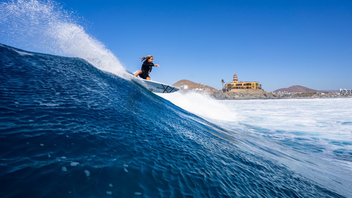 7 Tips for Learning How To Surf (part 1) - International Travelers House