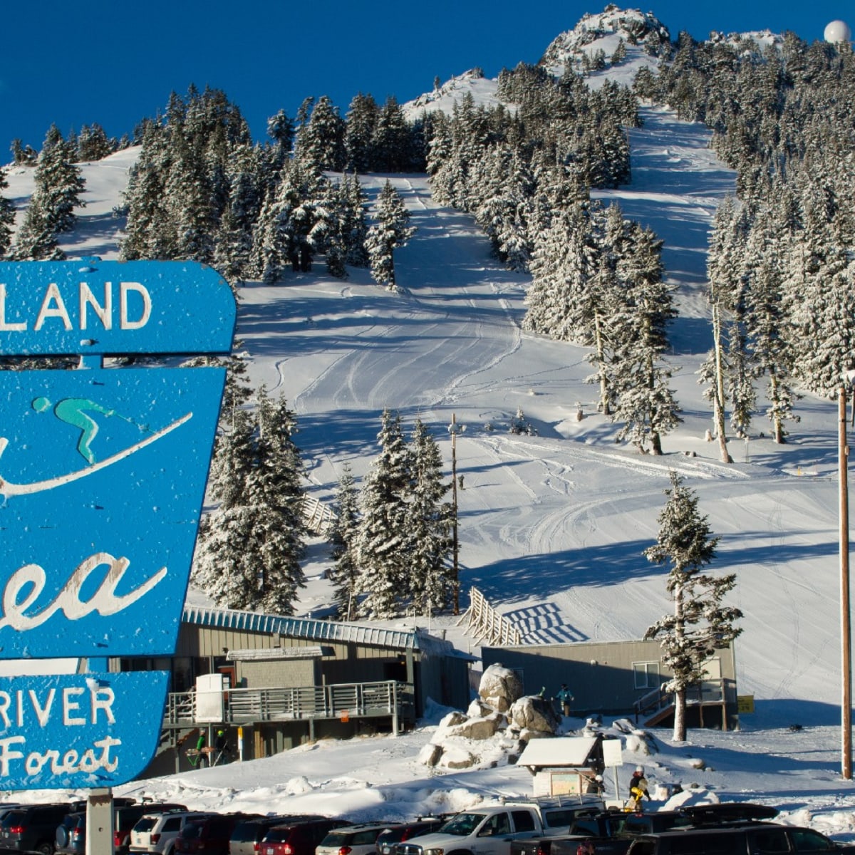 8 Best Ski Resorts in Michigan