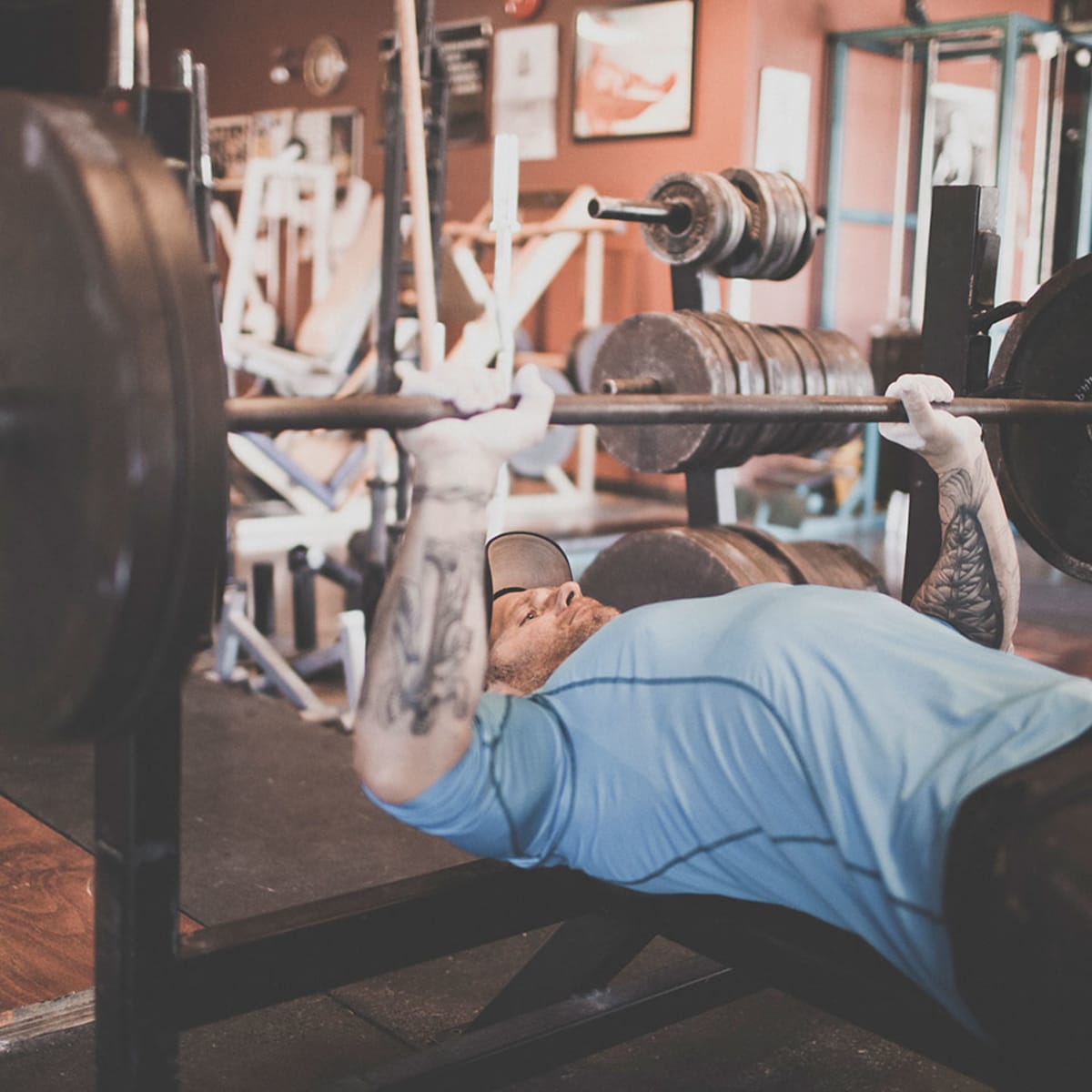 One-Bench Chest Workout - Oxygen Mag