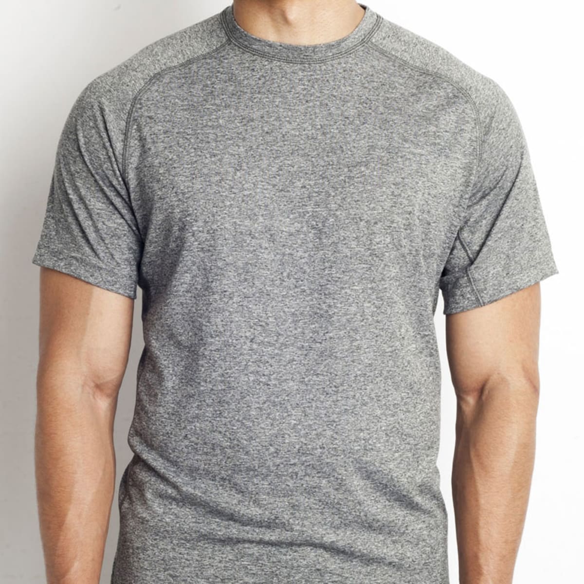 10 Best Muscle Fit T-Shirts - Men's Journal