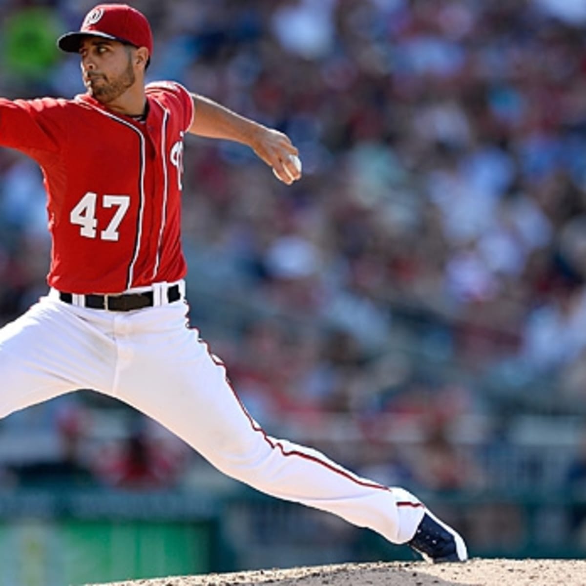 Gio Gonzalez pitches days after son's birth