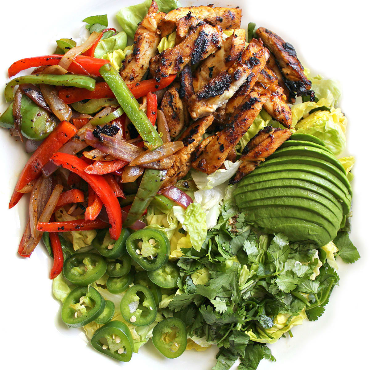 Best Easy Chicken Fajitas - Creme De La Crumb