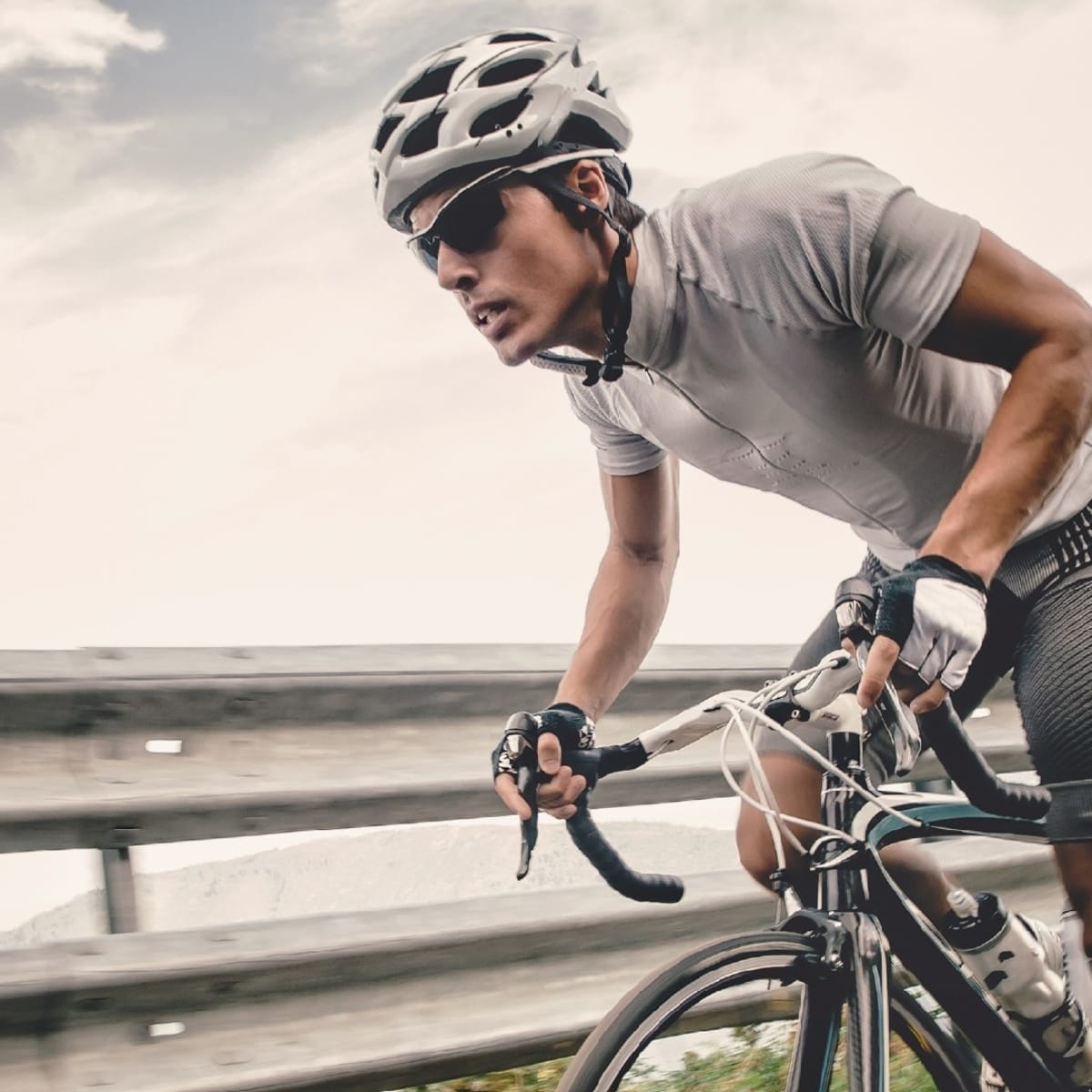 How Should Cycling Jerseys Fit? - SLO Cyclist