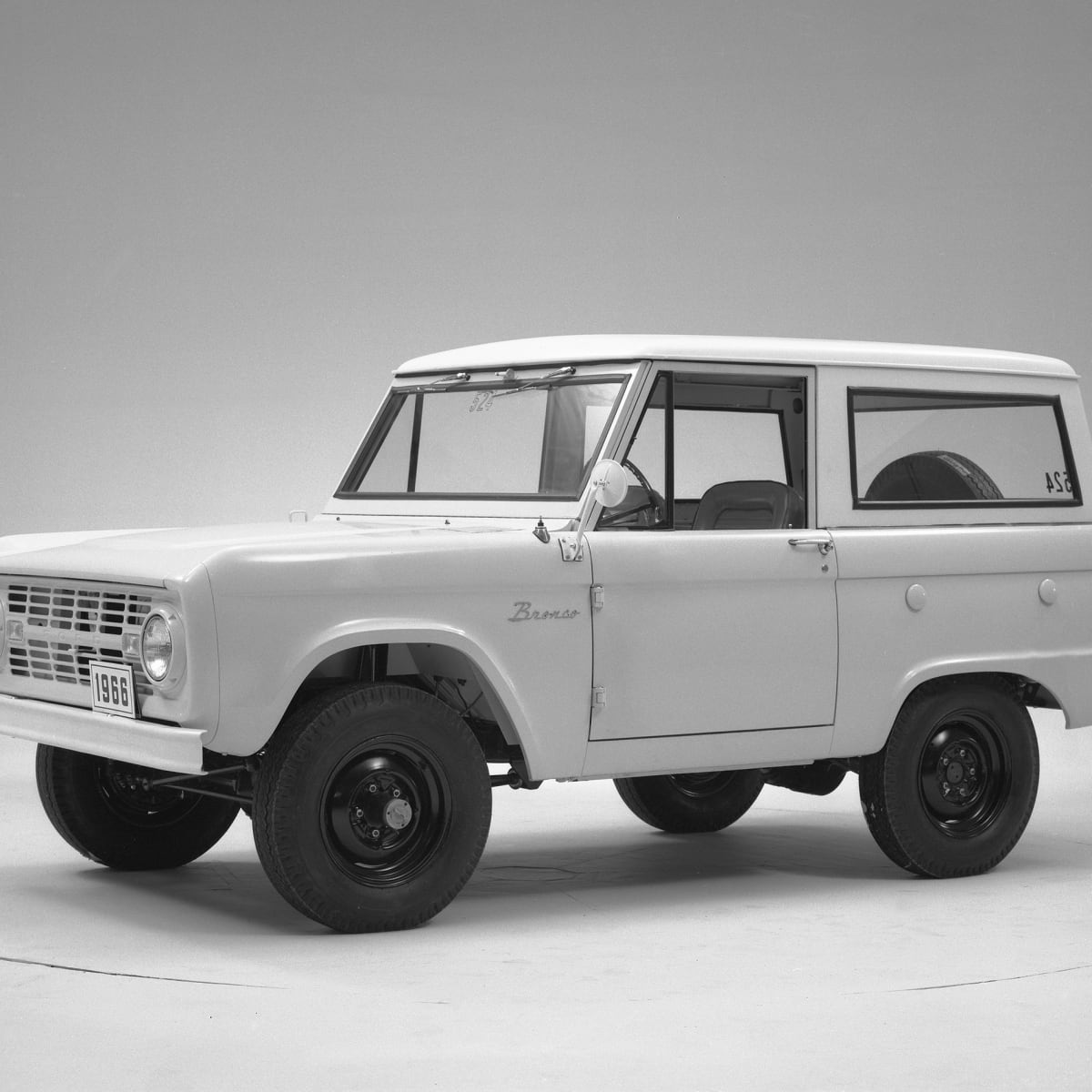 Early Ford Broncos Introduces First Completed Truck