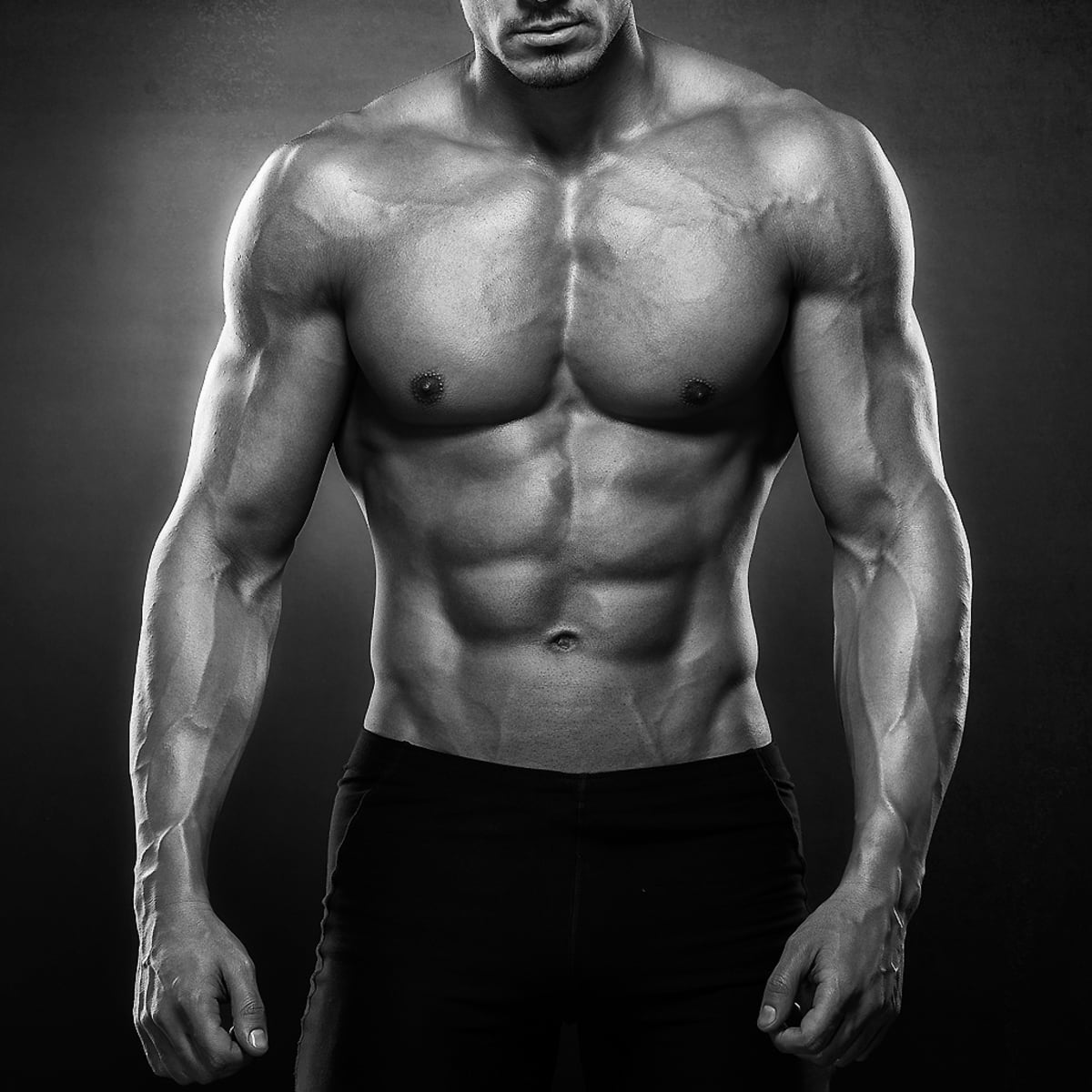 5 ways to look bigger than you really are - Men's Journal