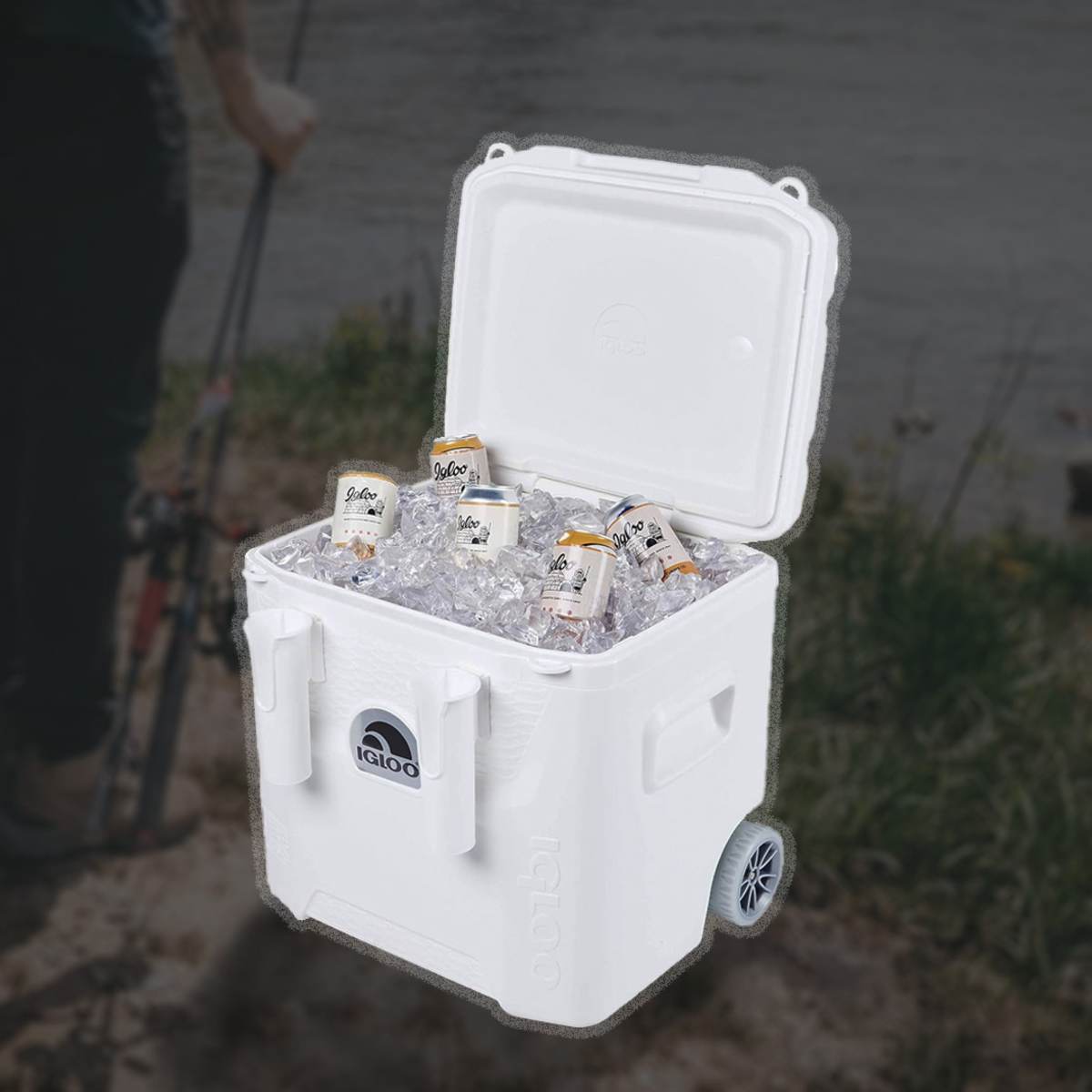 Igloo's Marine Quantum Roller Cooler Is Now Less Than $70 - Men's