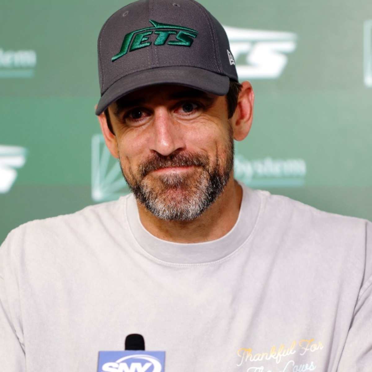 Aaron Rodgers’ statement to the Green Bay Packers left Matt LaFleur shaking his head: “Why choose between Jordan Love and Malik Willis when I….”.-baro