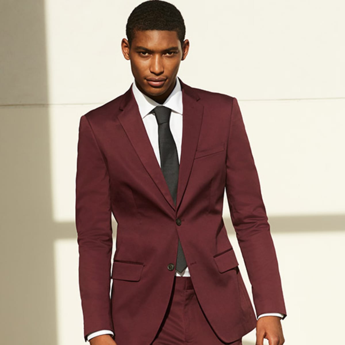 Perry ellis sale burgundy suit