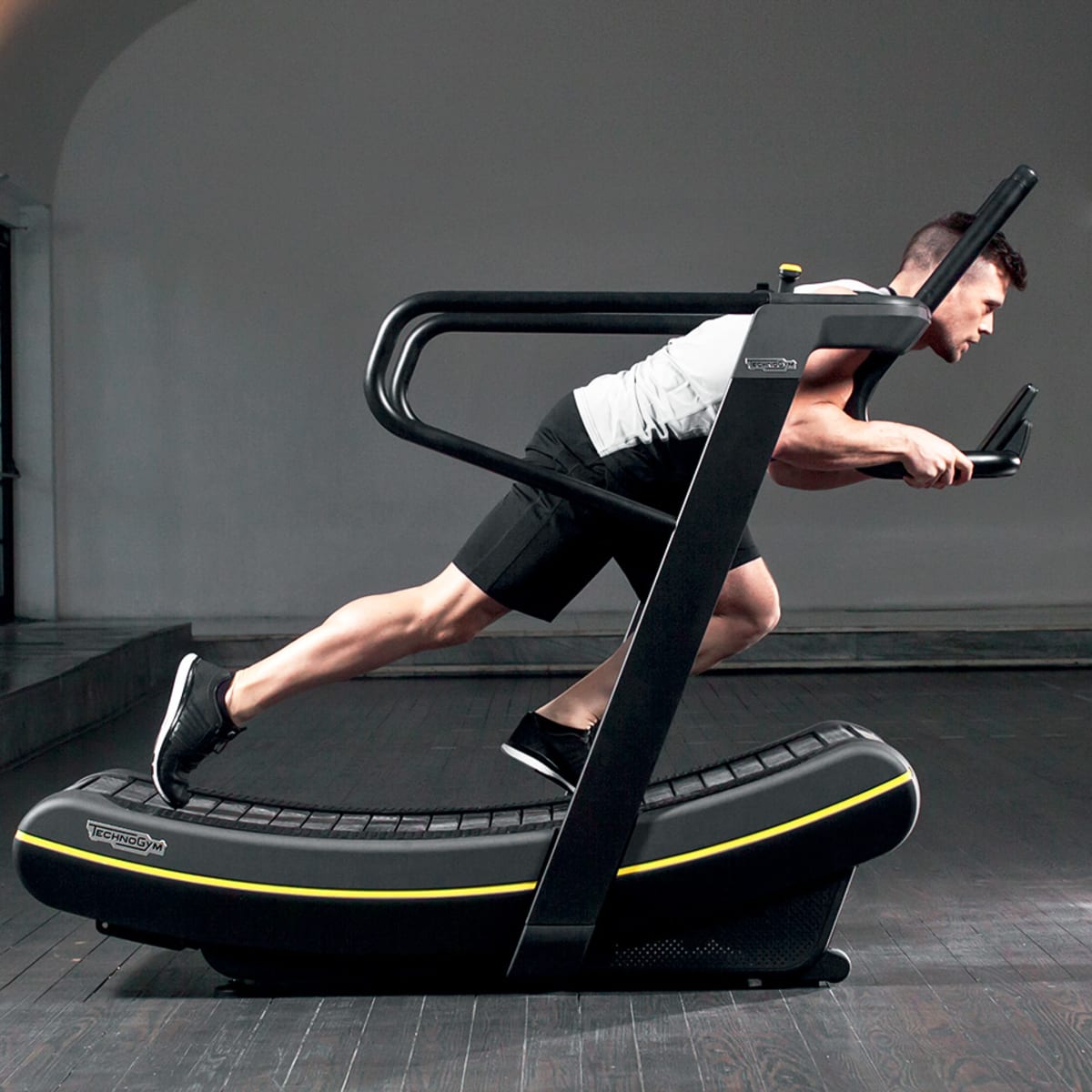 World's most expensive outlet treadmill