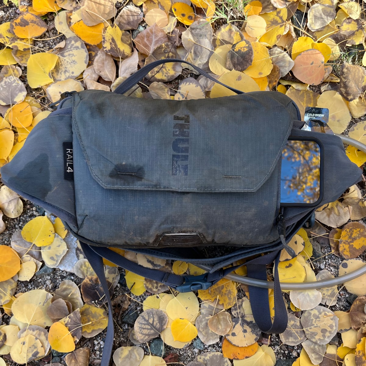 Thule Rail Hip Pack Review Men s Journal Out of the Office