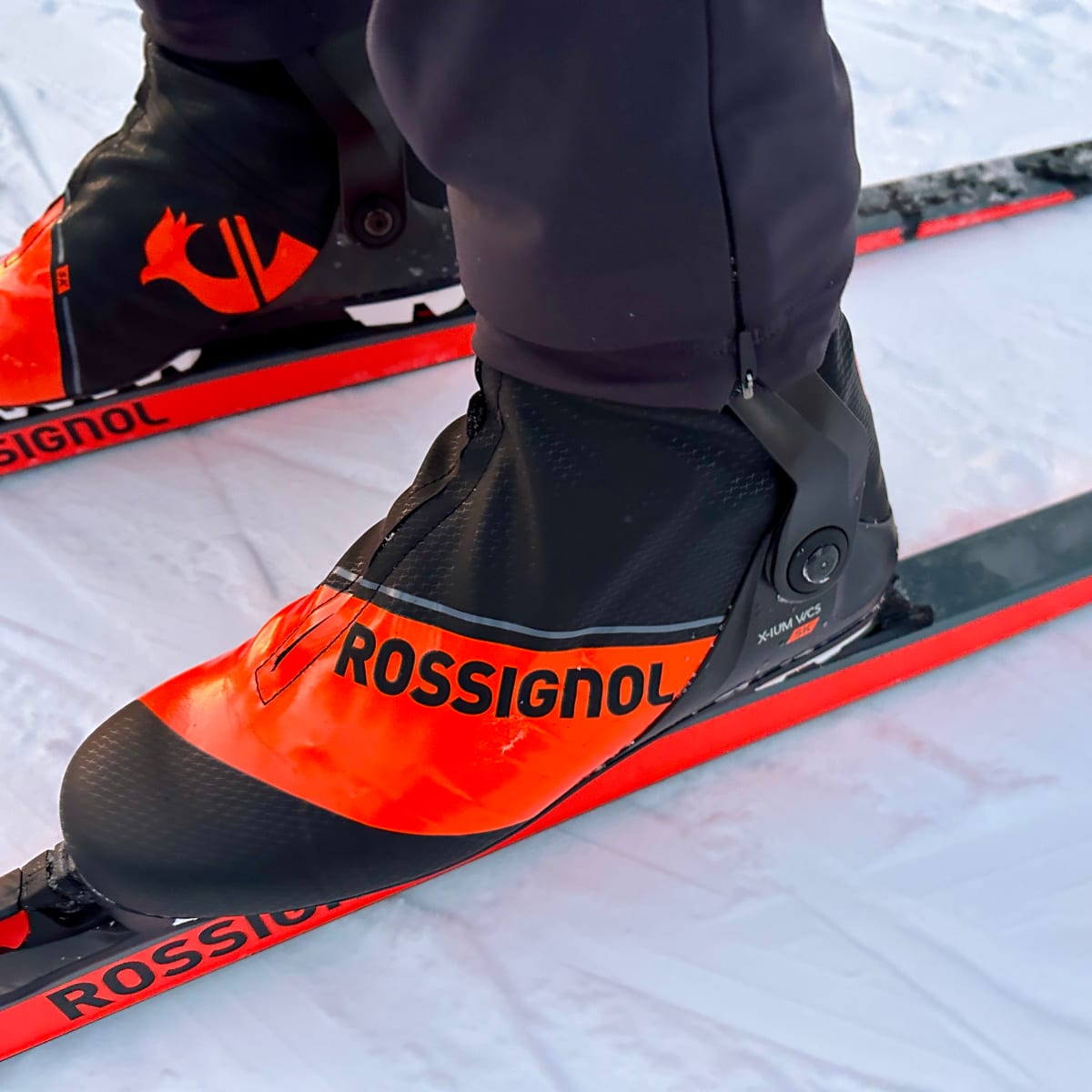 Rossignol carbon deals skate boot