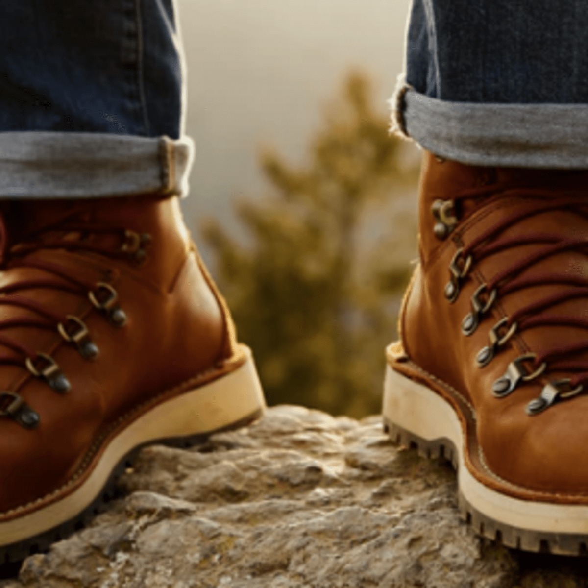 Huckberry danner 2025