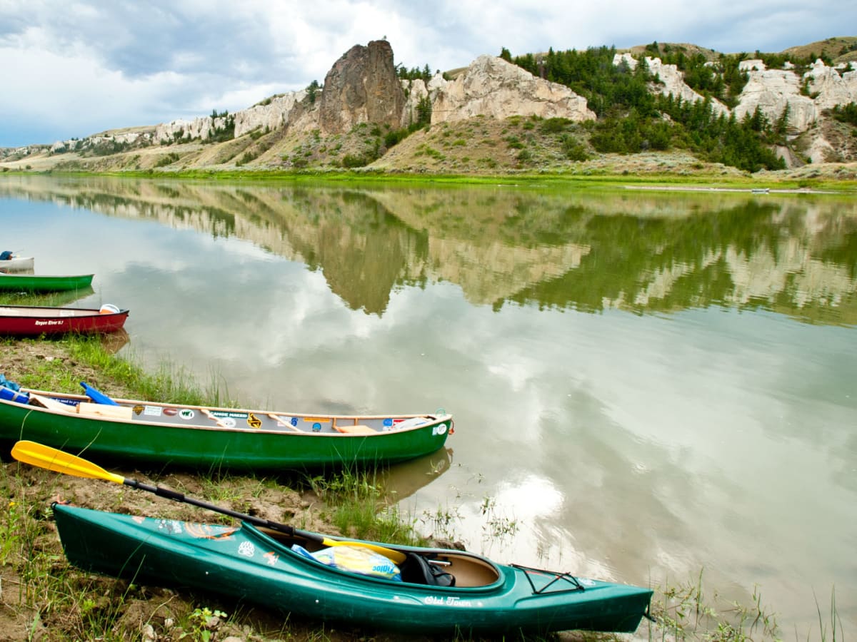 Slaughter on the Water: Bass Boats vs. Kayaks