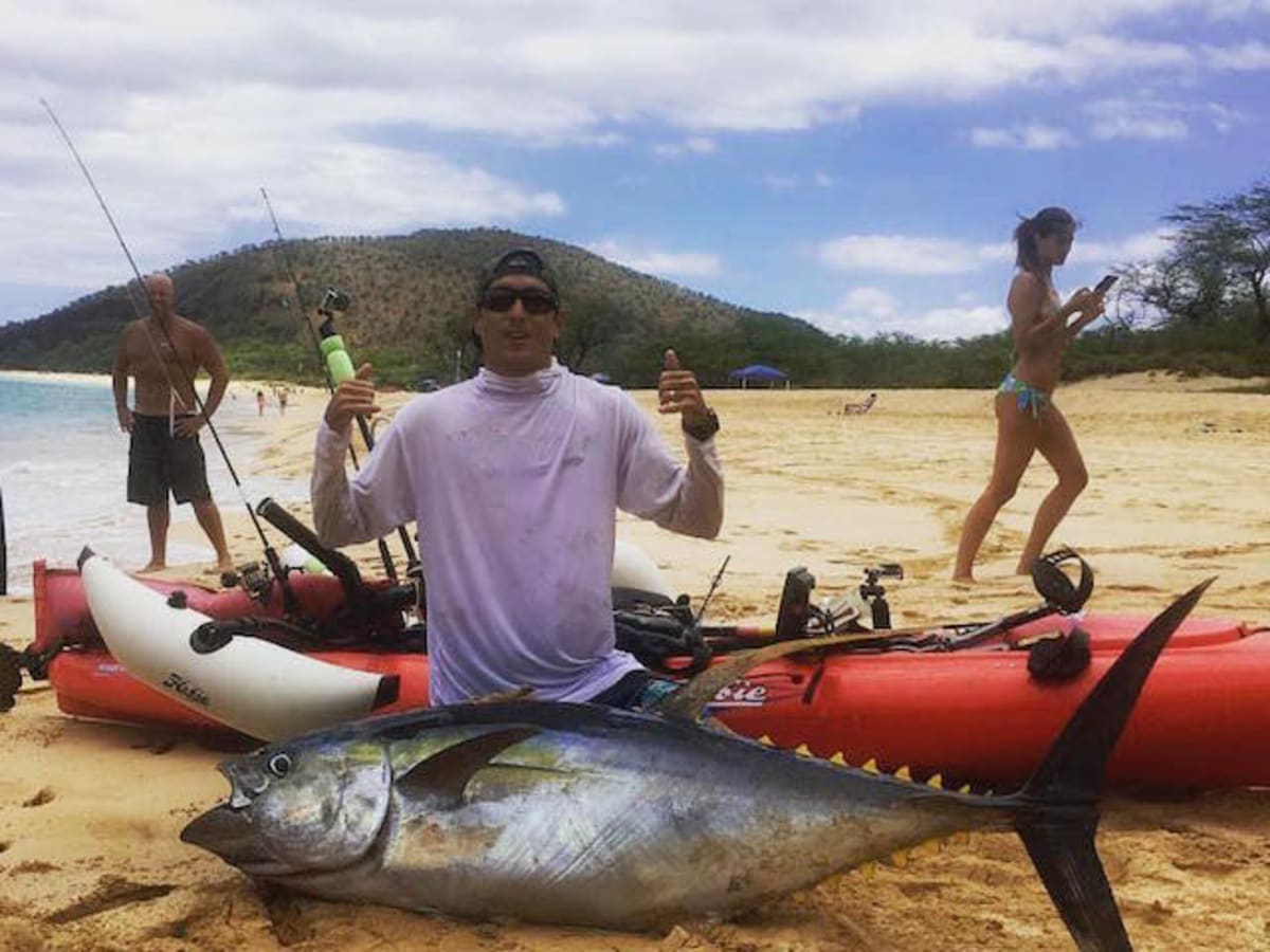 I rang in the new year with almost 100 lbs of Tuna and Mahi : r/kayakfishing