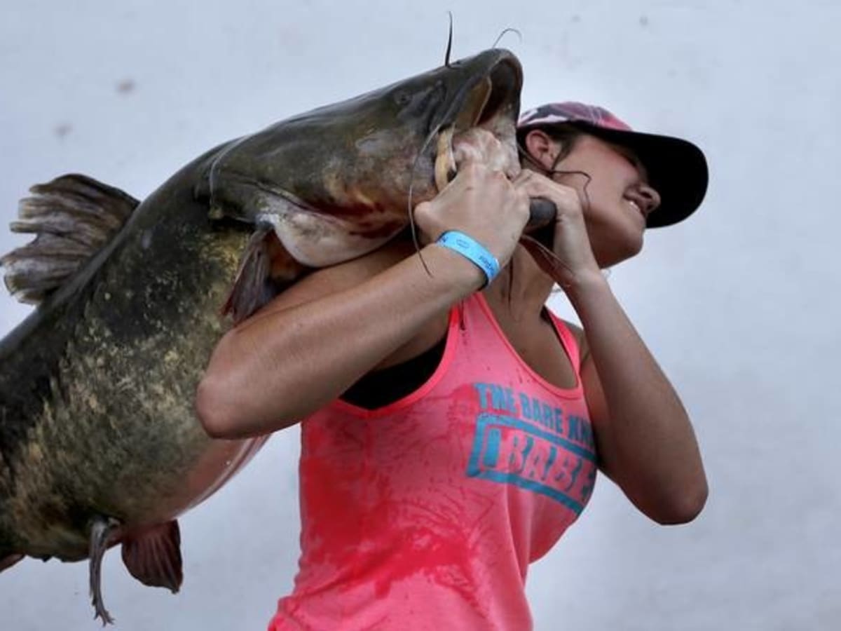 Camillus girl lands nice Onondaga Lake catfish 