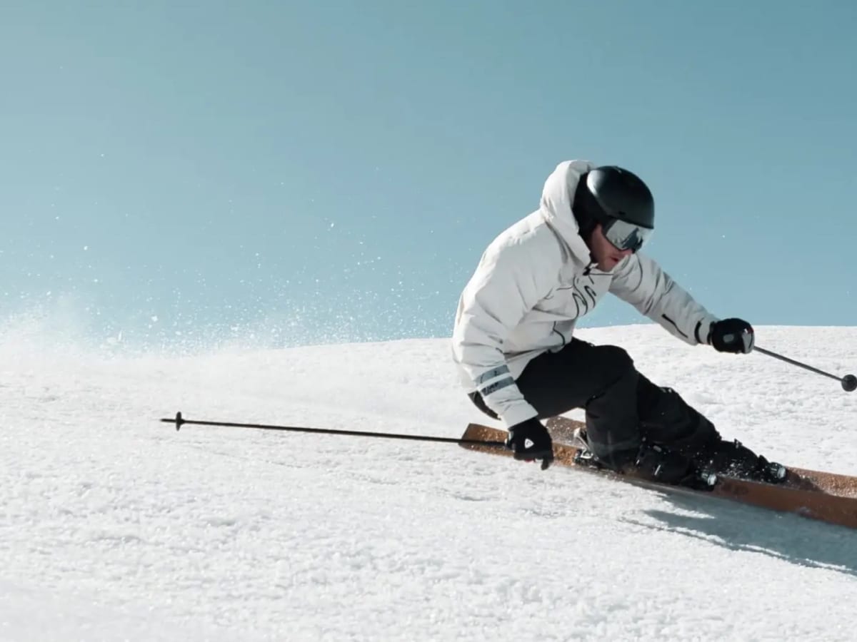 Best Eco-friendly Ski and Snowboard Gear 2023