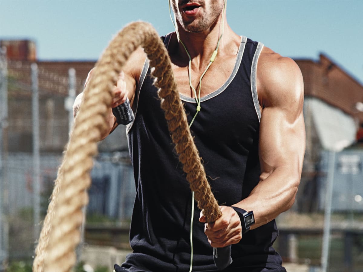 20 Best Battle Rope Exercises & Killer Workouts - SET FOR SET