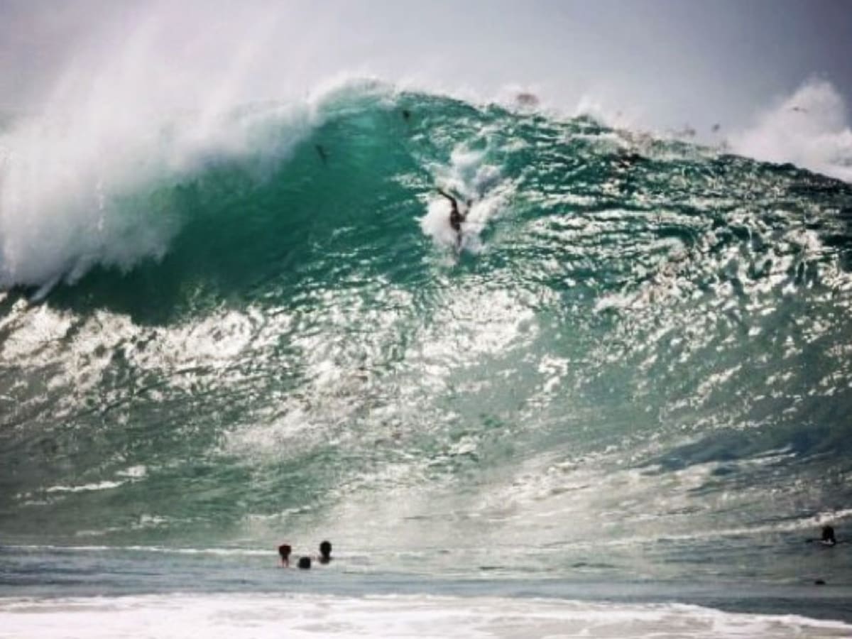 PHOTOS: Wedge got wild this week with big swell – Orange County