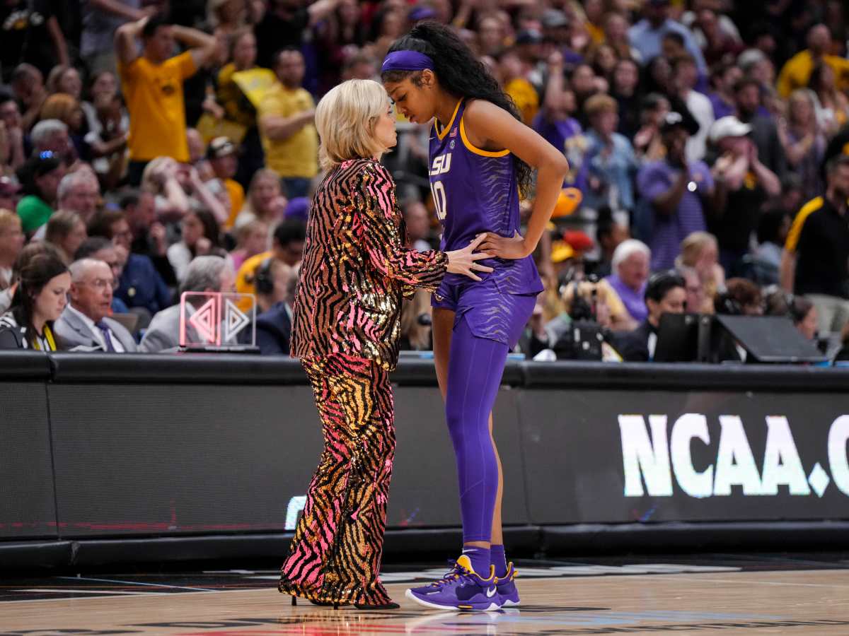 LSU's Angel Reese Declares For WNBA Draft, Kim Mulkey Reacts - Men's Journal | On Campus