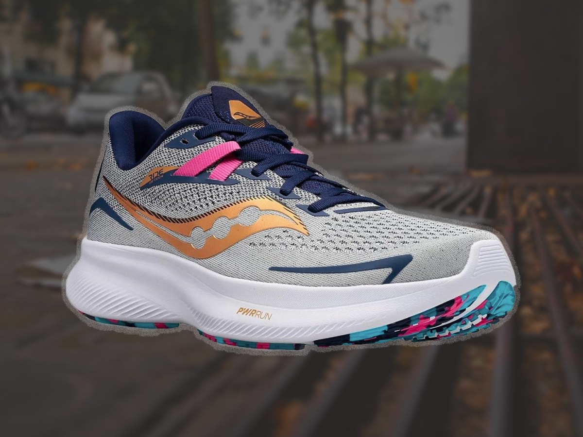 Sale saucony sales running shoes