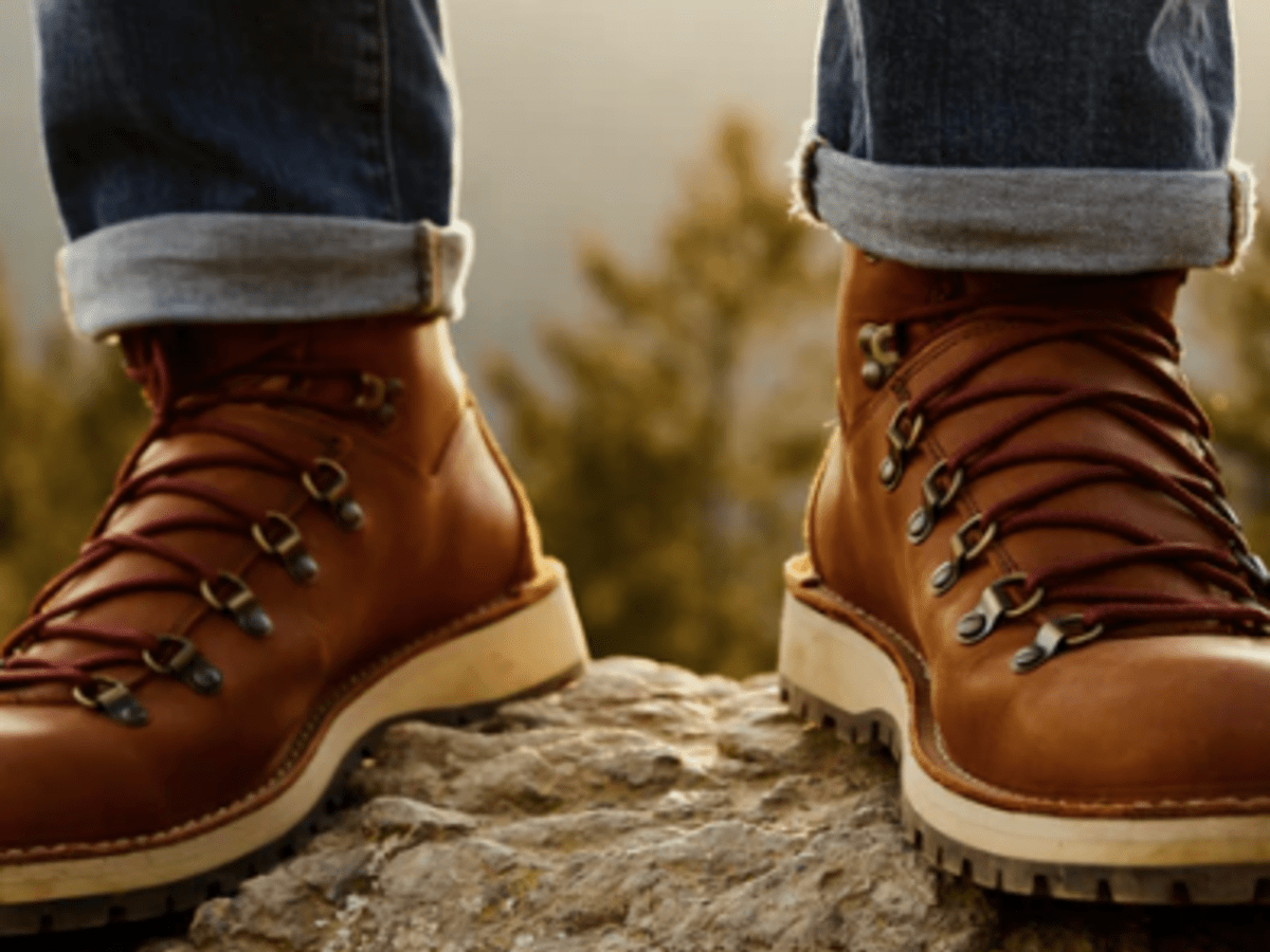 Danner huckberry outlet gold rush