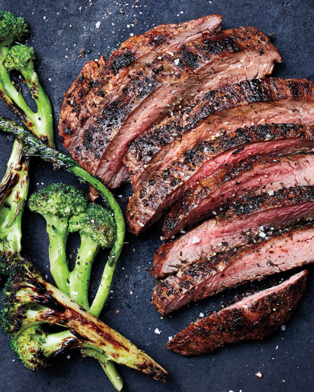 Recipe: How to Make Beef and Broccoli - Men's Journal