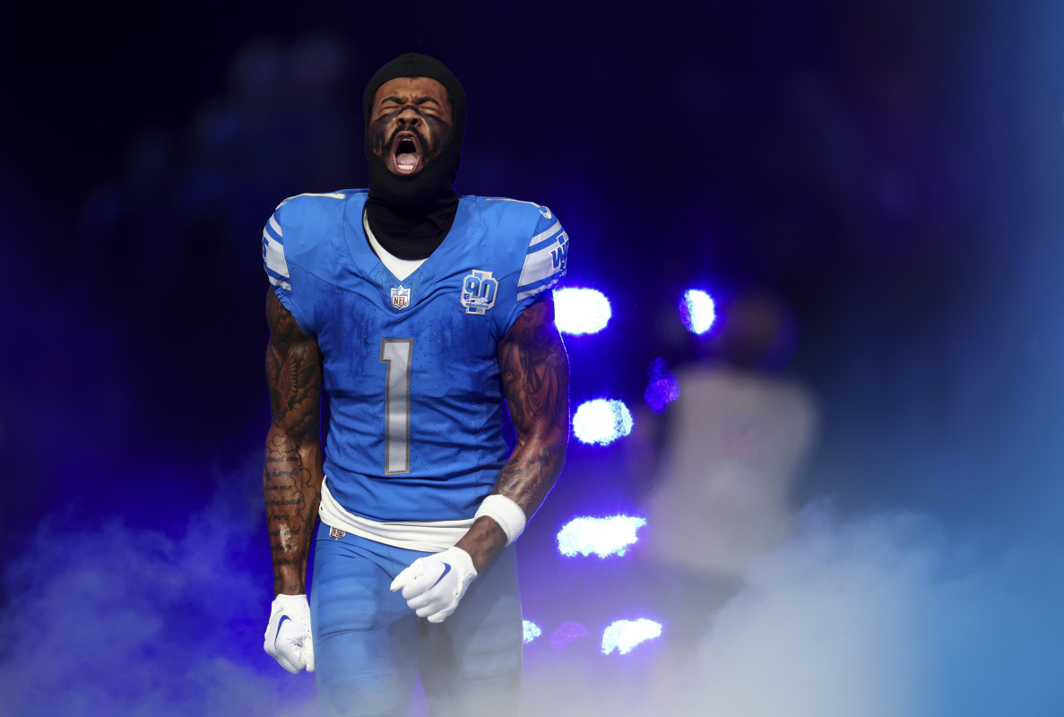 Former Detroit Lions Star Turns Himself Into Police After Weeks on the Run