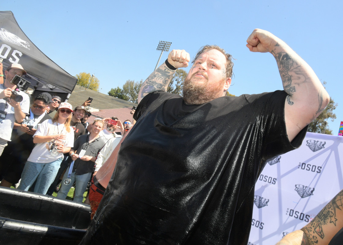 Country Star Jelly Roll Reveals 70-Pound Weight Loss From 5K Training