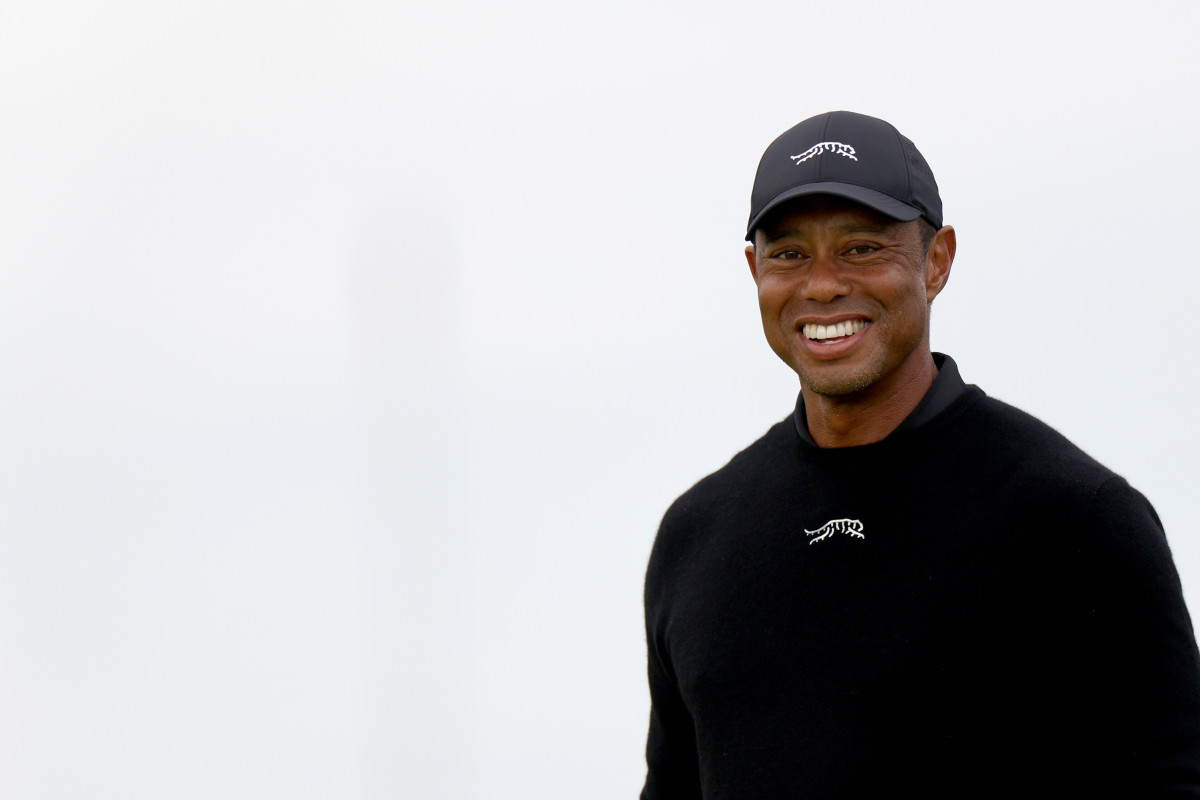 Announcer Under Fire for Painkillers Comment About Tiger Woods