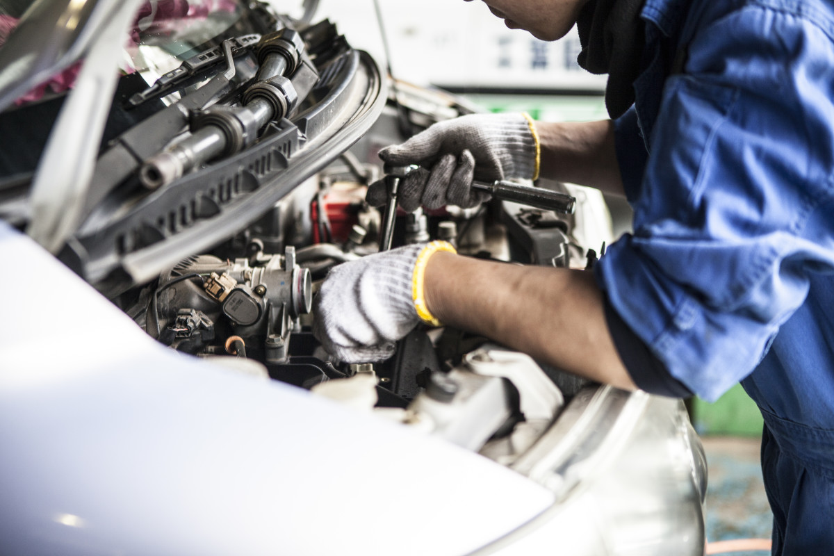 Car Mechanics Name Common, Easy-to-Fix Mistake Many Drivers Make